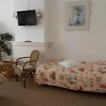 Hotel Staten 2*